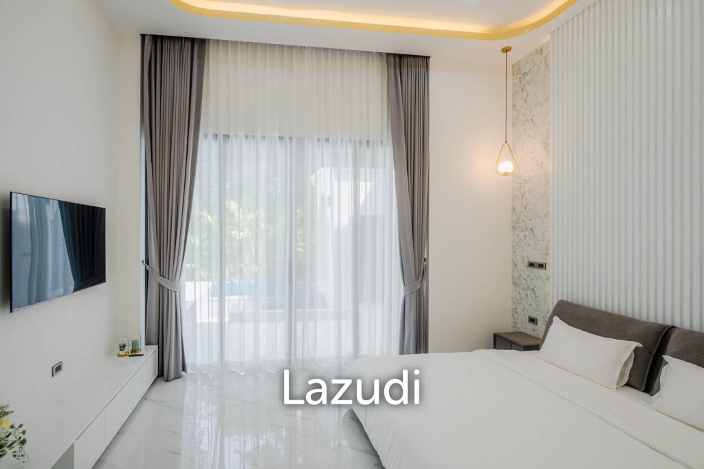 Modern 5-Bedroom Villa in Si Sunthon Thailand