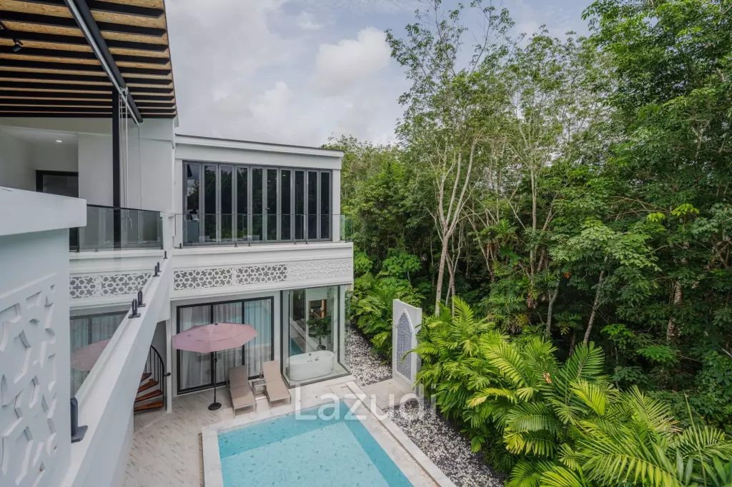 Modern 5-Bedroom Villa in Si Sunthon Thailand
