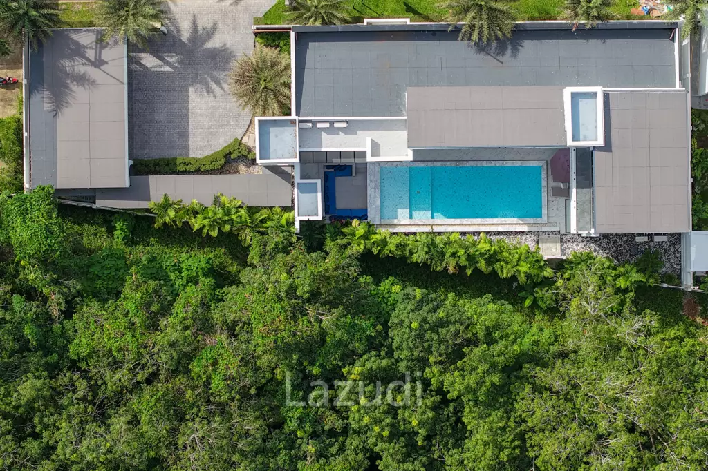Modern 5-Bedroom Villa in Si Sunthon Thailand