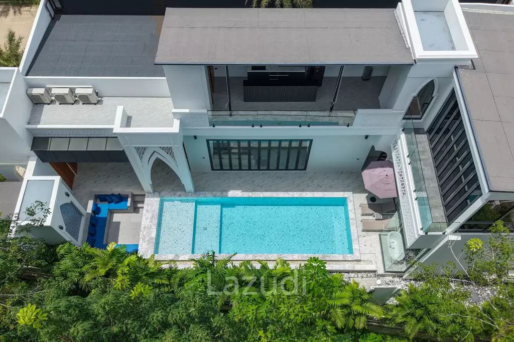 Modern 5-Bedroom Villa in Si Sunthon Thailand