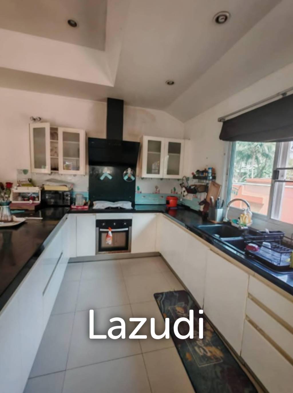 2-Bedroom Home near Laemsor Beach