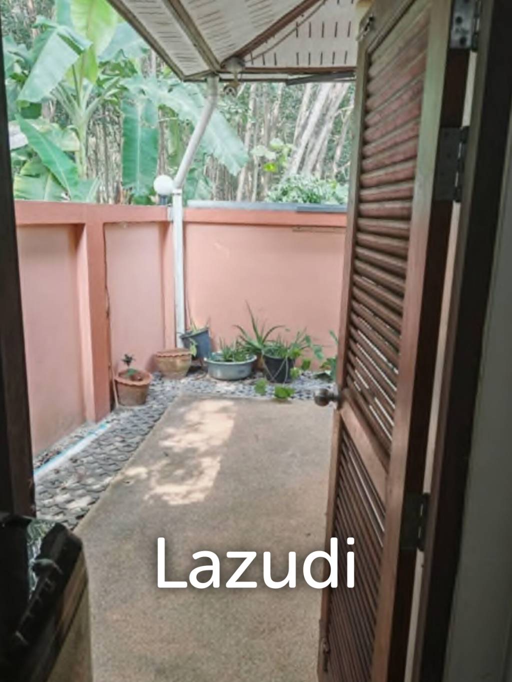 2-Bedroom Home near Laemsor Beach