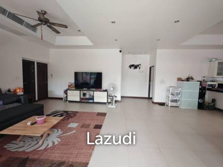 2-Bedroom Home near Laemsor Beach