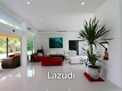 OM DOMUS : Well-built Modern 4 Bed Pool Villa