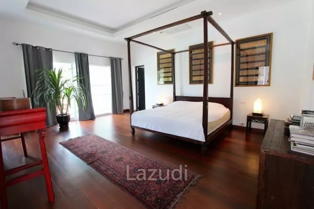 OM DOMUS : Well-built Modern 5 Bed Pool Villa
