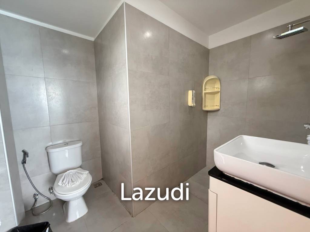 5-Bedroom Sea View Villa with Hotel Facilities – Chaweng Noi