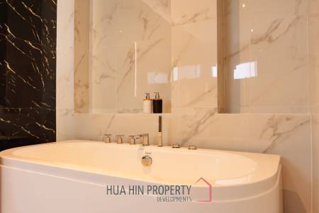 4 Bed 5 Bath 550 SQ,M Baan View Khao