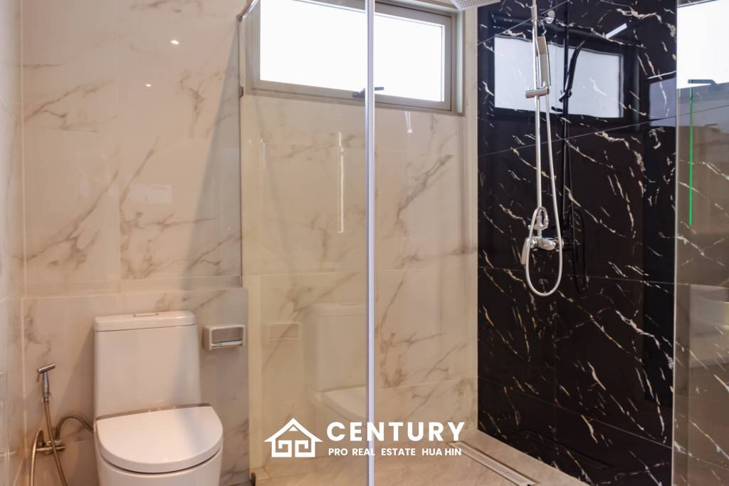 977 qm 4 Bett 5 Bad Villa Für Verkauf