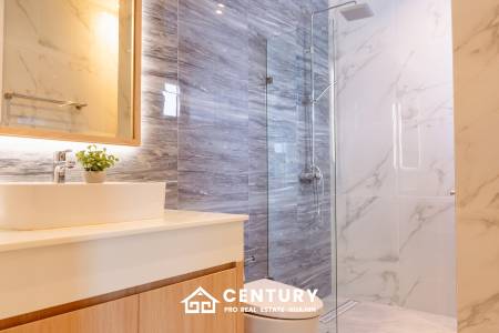 977 qm 4 Bett 5 Bad Villa Für Verkauf