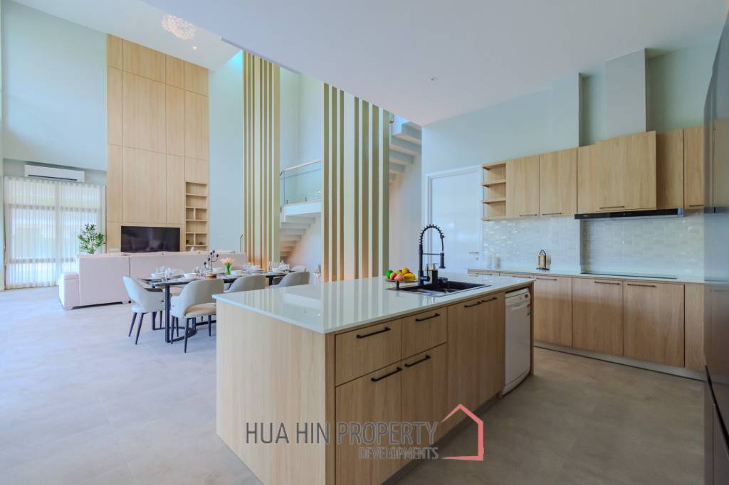 4 Bed 5 Bath 550 SQ,M Baan View Khao