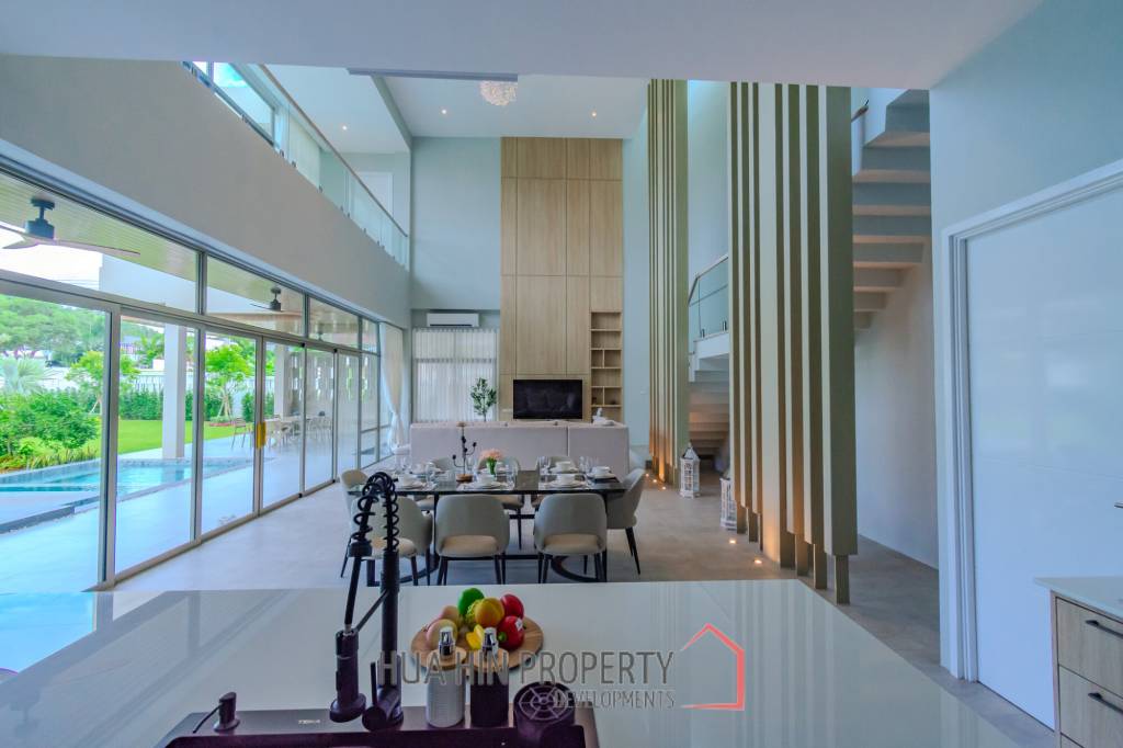 4 Bed 5 Bath 550 SQ,M Baan View Khao
