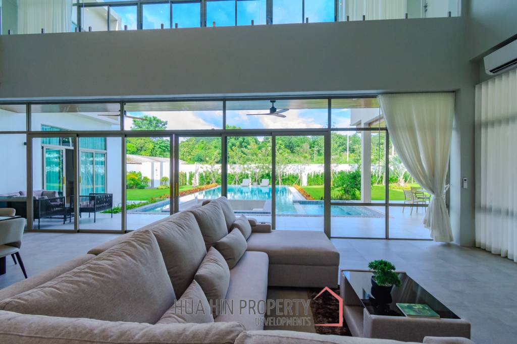4 Bed 5 Bath 550 SQ,M Baan View Khao