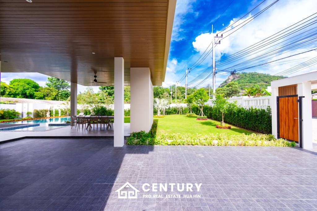 977 qm 4 Bett 5 Bad Villa Für Verkauf