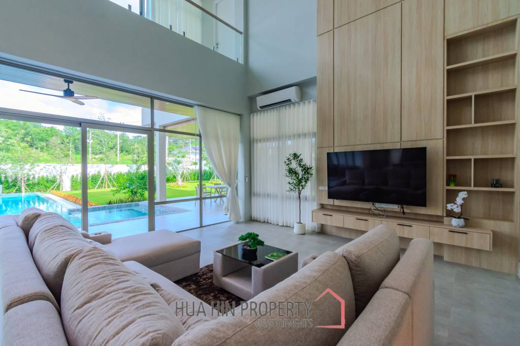 4 Bed 5 Bath 550 SQ,M Baan View Khao