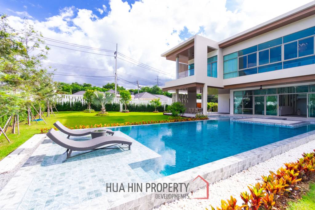 4 Bed 5 Bath 550 SQ,M Baan View Khao