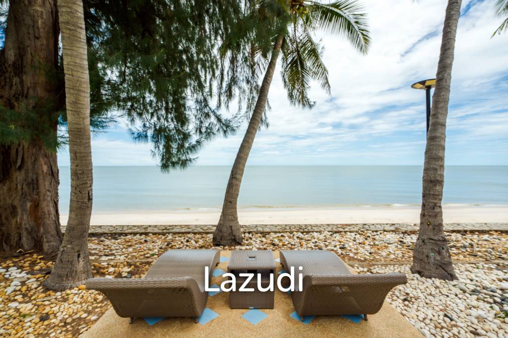 Beachfront Condo For Rent : Spacious 3-Bedroom with Stunning Oceanview