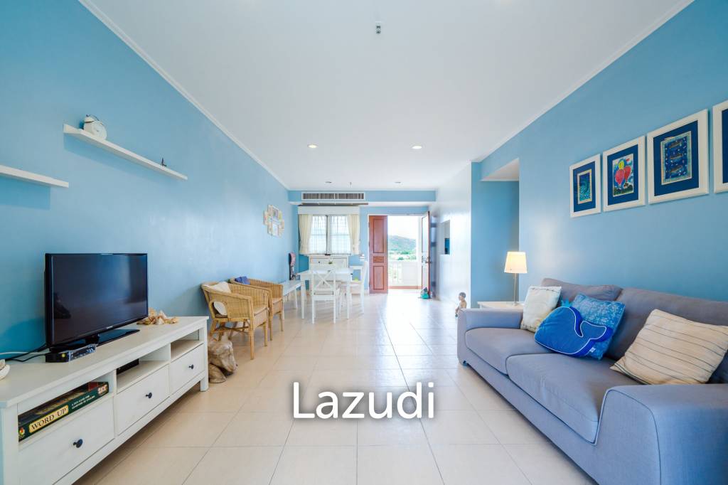 Beachfront Condo For Rent : Spacious 3-Bedroom with Stunning Oceanview