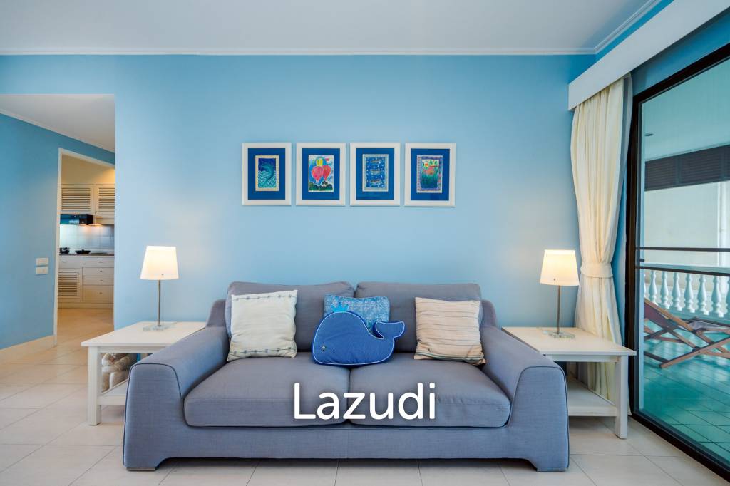 Beachfront Condo For Rent : Spacious 3-Bedroom with Stunning Oceanview