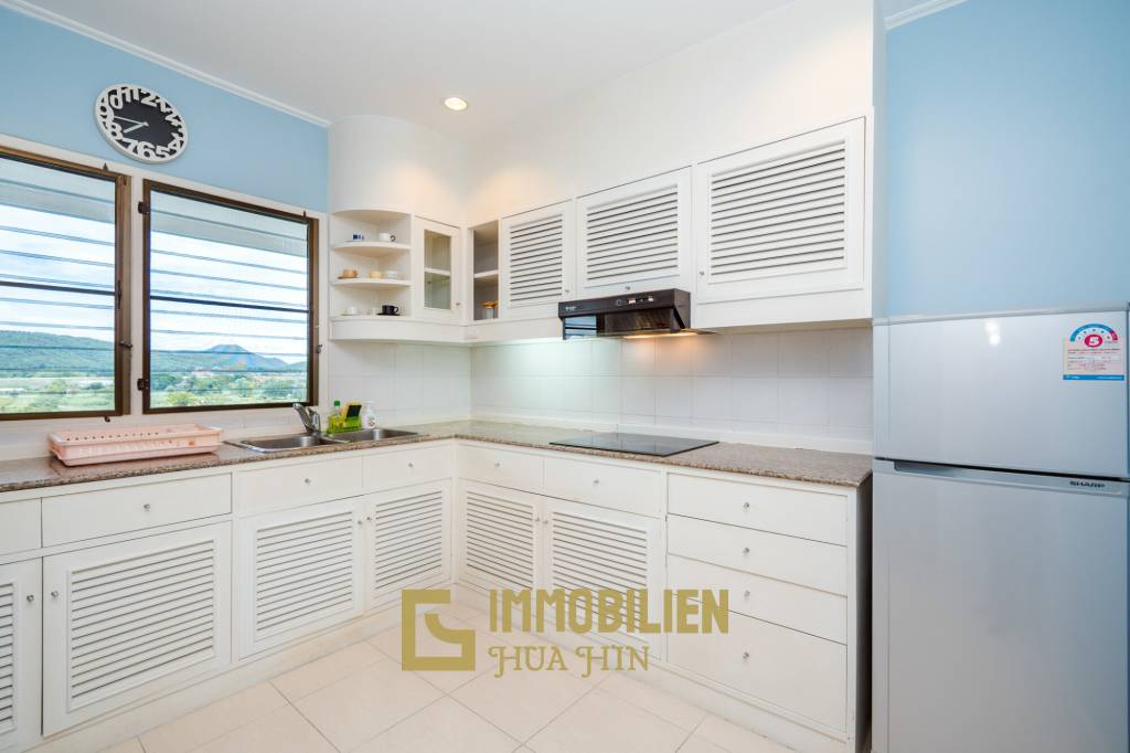 คอนโดพร้อมเฟอร์นิเจอร์ วิวทะเล บนชั้นที่ 5 โครงการบ้านสมประสงค์ ชะอำ