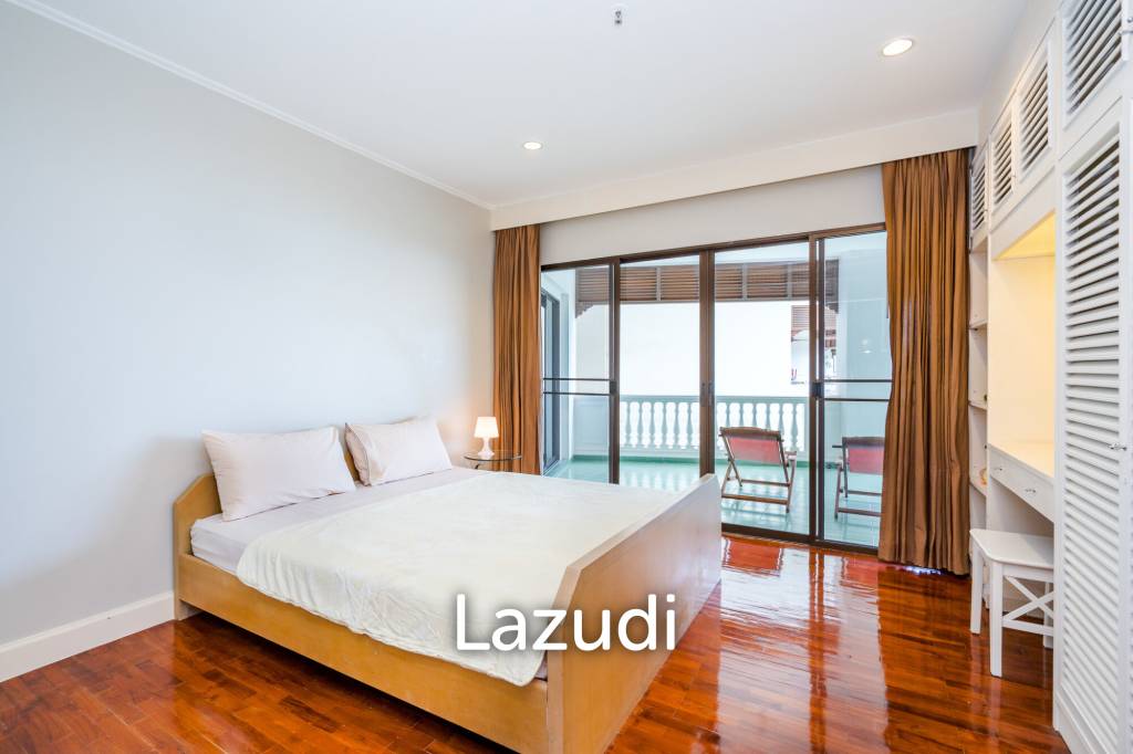 Beachfront Condo For Rent : Spacious 3-Bedroom with Stunning Oceanview