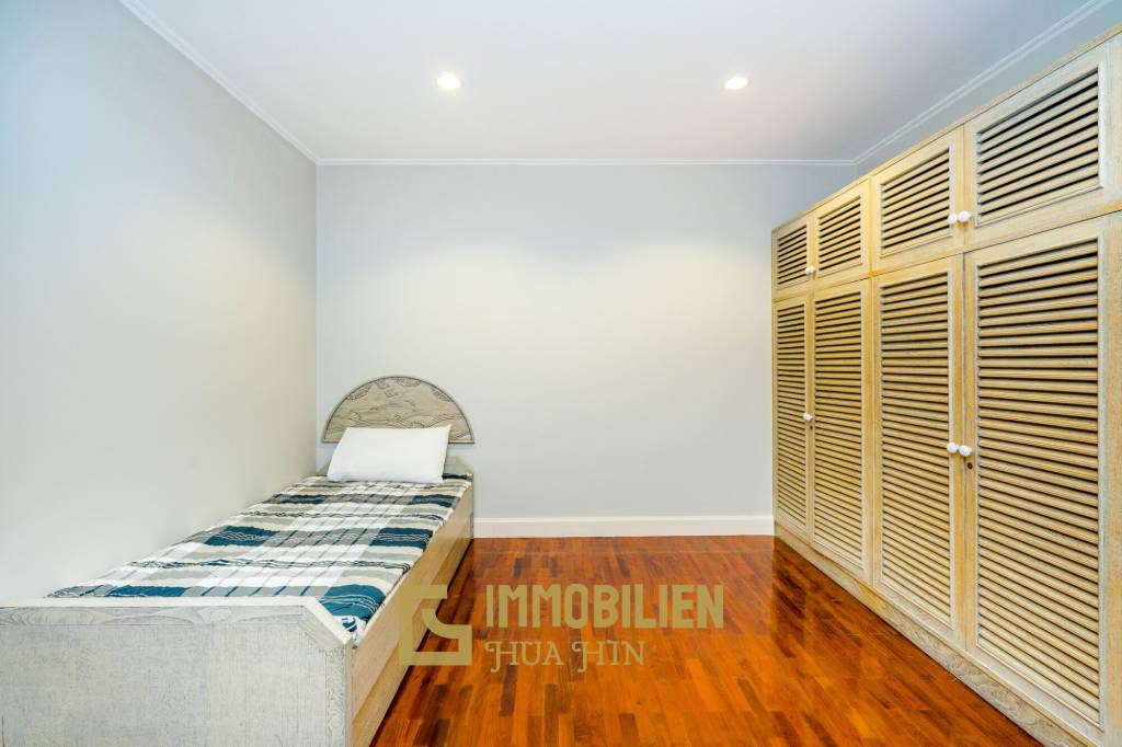 คอนโดพร้อมเฟอร์นิเจอร์ วิวทะเล บนชั้นที่ 5 โครงการบ้านสมประสงค์ ชะอำ