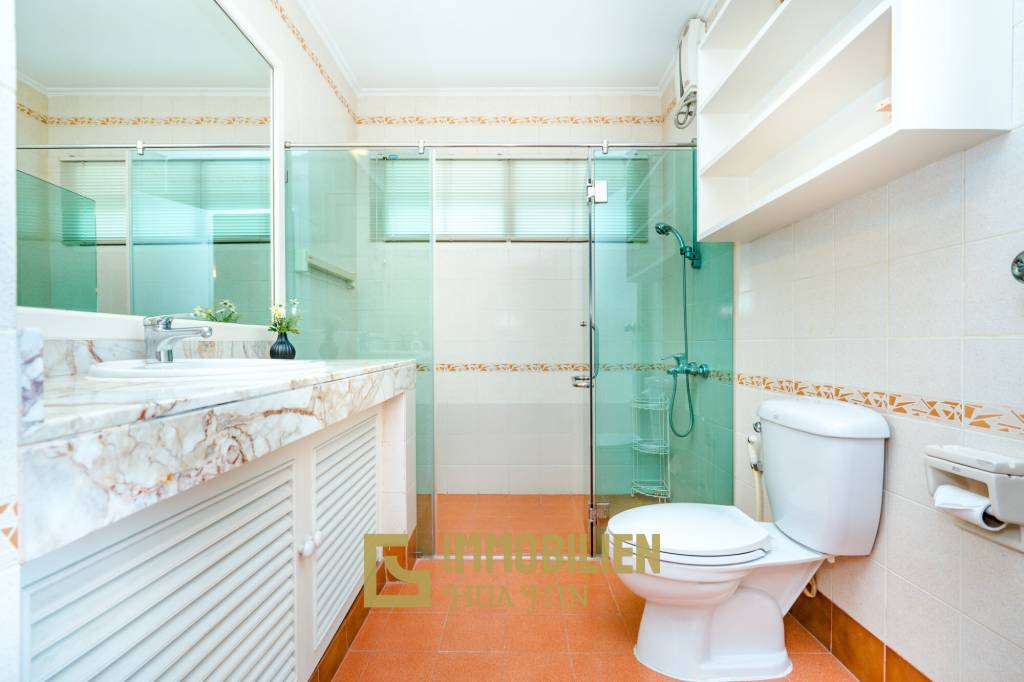 คอนโดพร้อมเฟอร์นิเจอร์ วิวทะเล บนชั้นที่ 5 โครงการบ้านสมประสงค์ ชะอำ