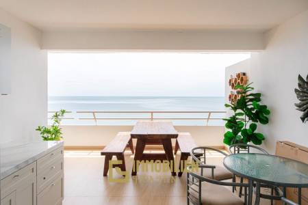 คอนโดติดทะเล 2 ห้องนอน 2 ห้องน้ำ ใกล้เขาเต่า-หาดทรายน้อย