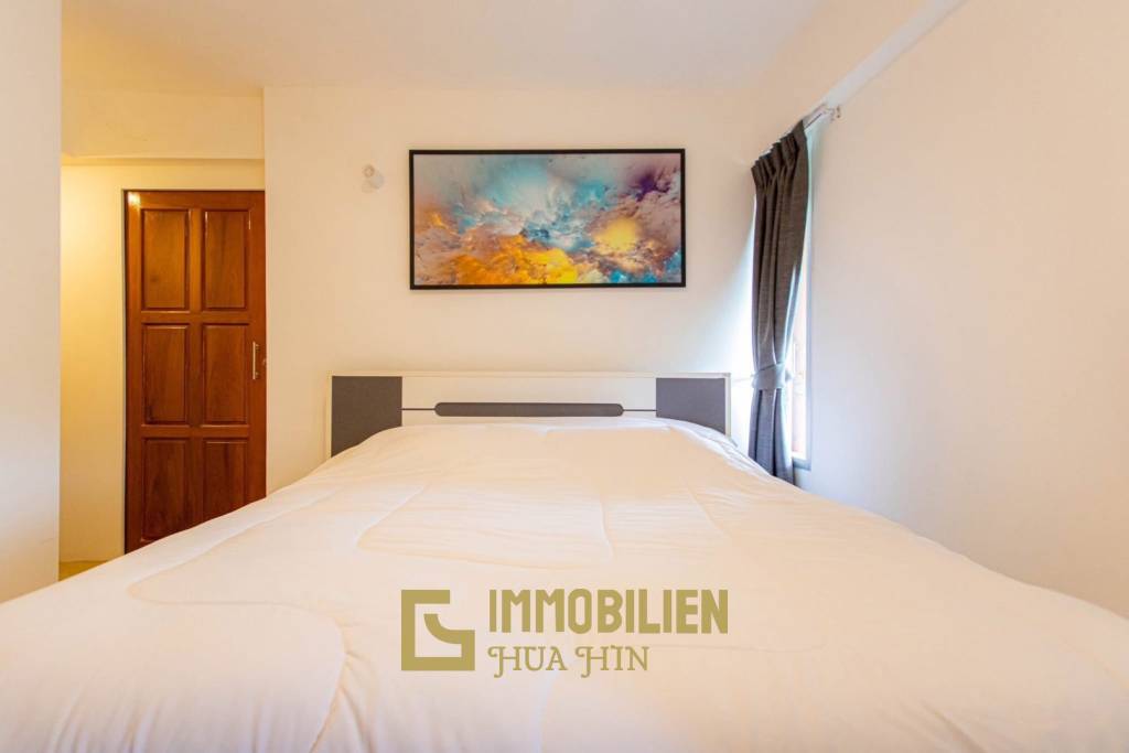 คอนโดติดทะเล 2 ห้องนอน 2 ห้องน้ำ ใกล้เขาเต่า-หาดทรายน้อย