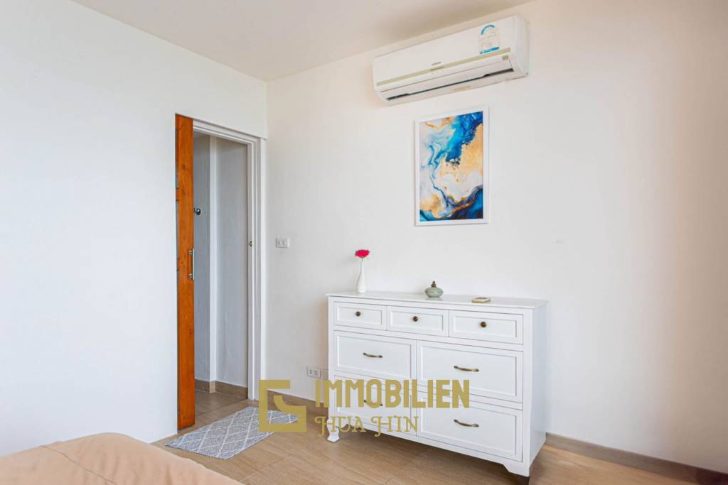 คอนโดติดทะเล 2 ห้องนอน 2 ห้องน้ำ ใกล้เขาเต่า-หาดทรายน้อย