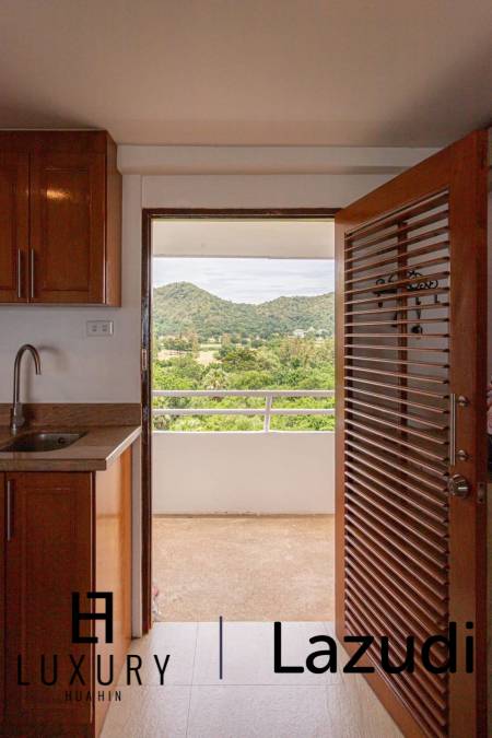 Foreign Quota / voll möbliert / Balkon