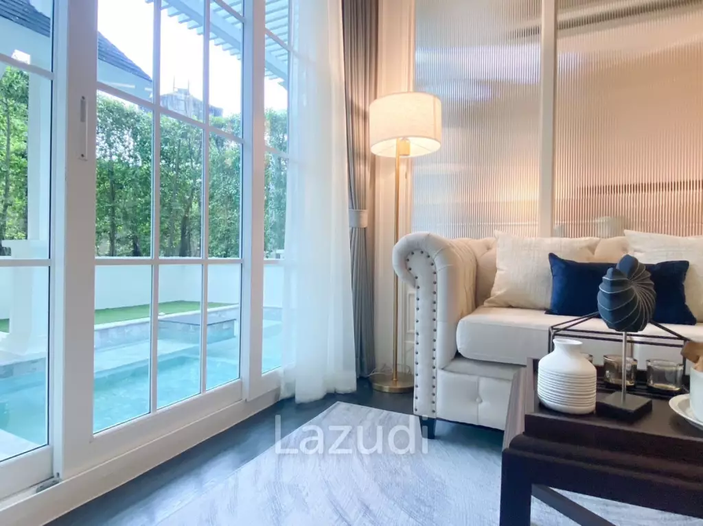 1 Bed 1 Bath 69 SQ.M. Grand Florida Beachfront