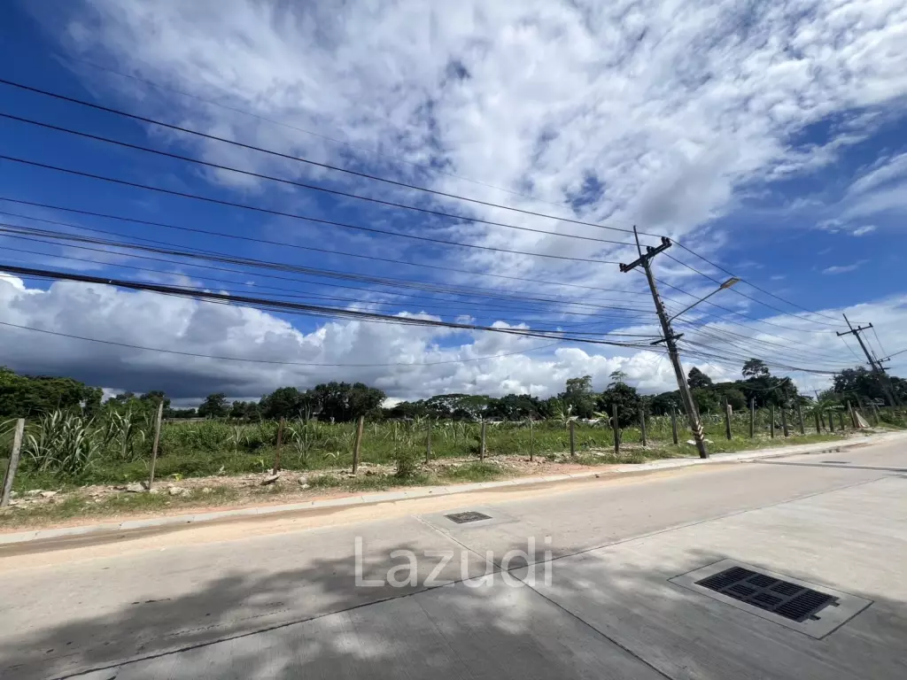 10 Rai 2 Ngan 23 SQ.W. Land in Nongmaikaean