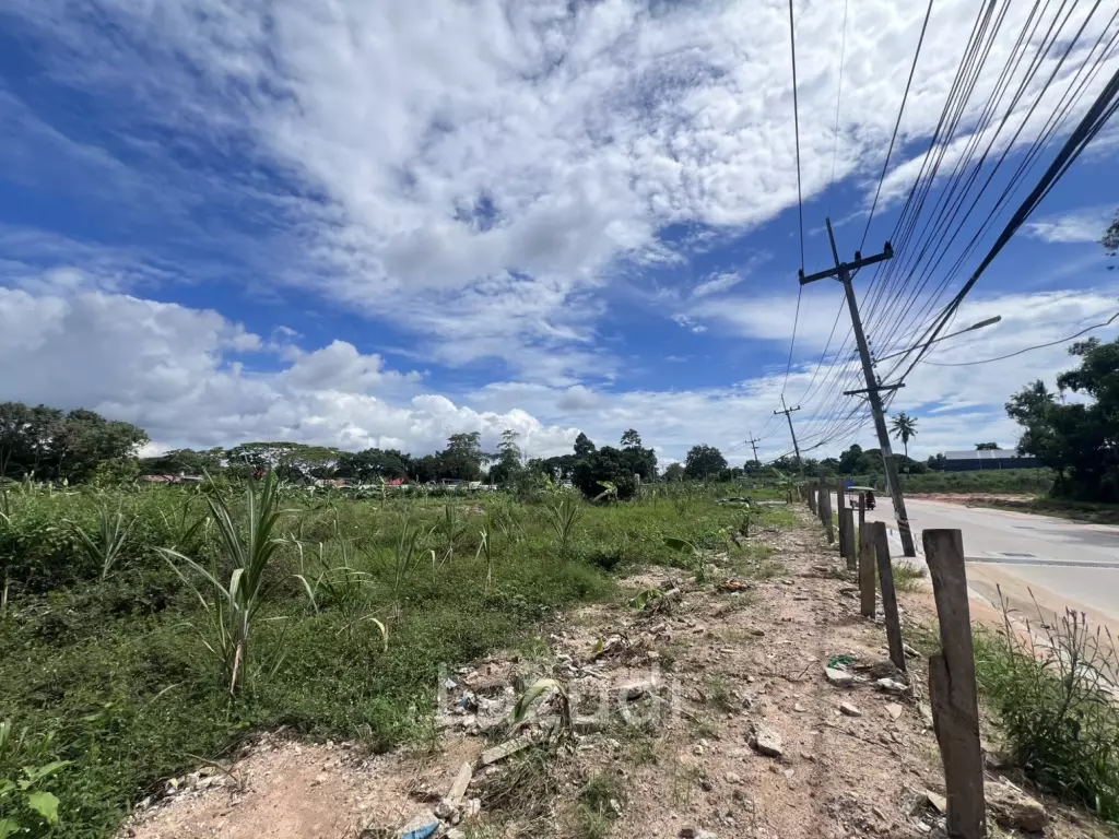 10 Rai 2 Ngan 23 SQ.W. Land in Nongmaikaean