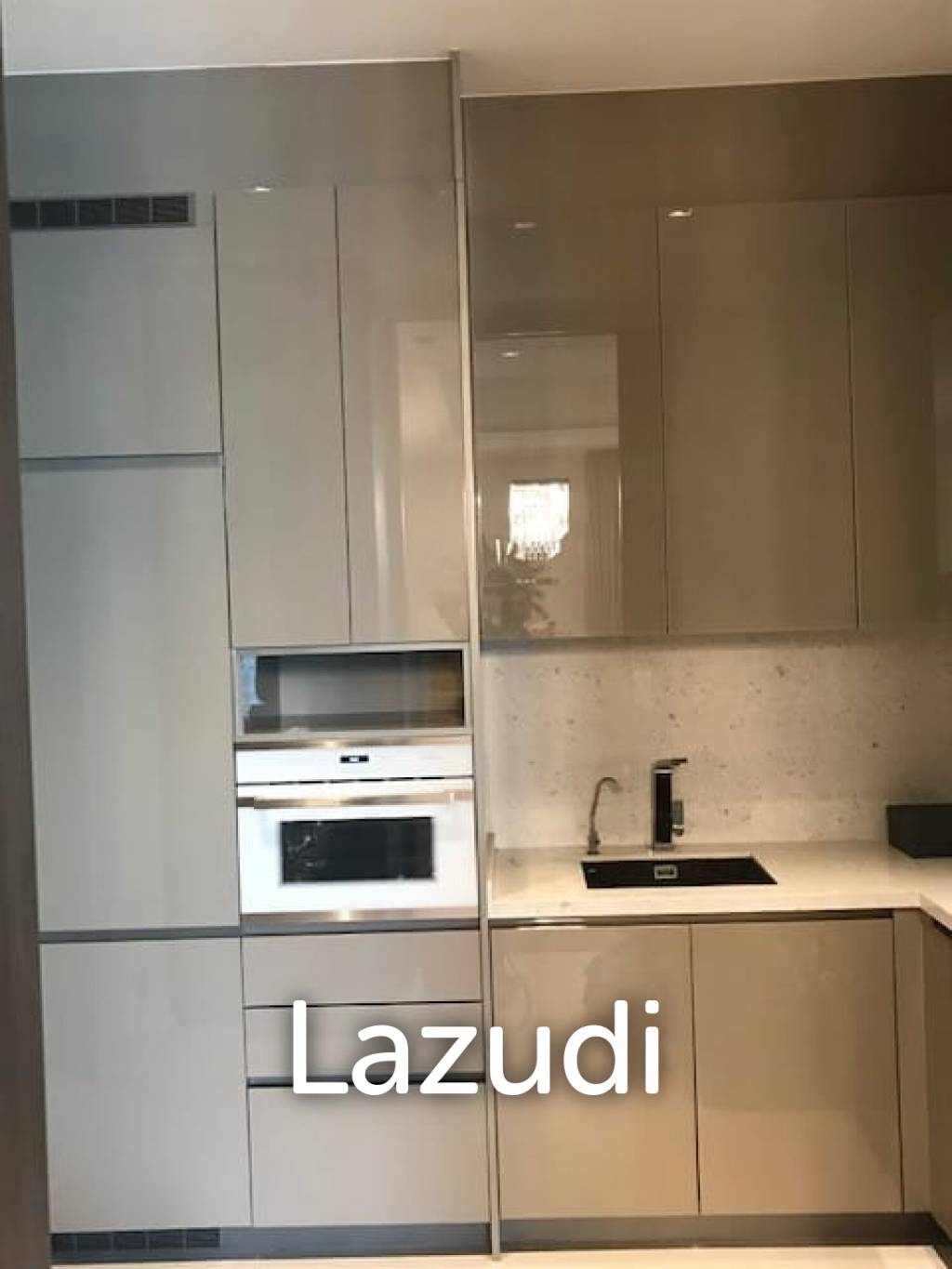 3 Bedroom 4 Bathroom 152 Sq.m The Diplomat 39