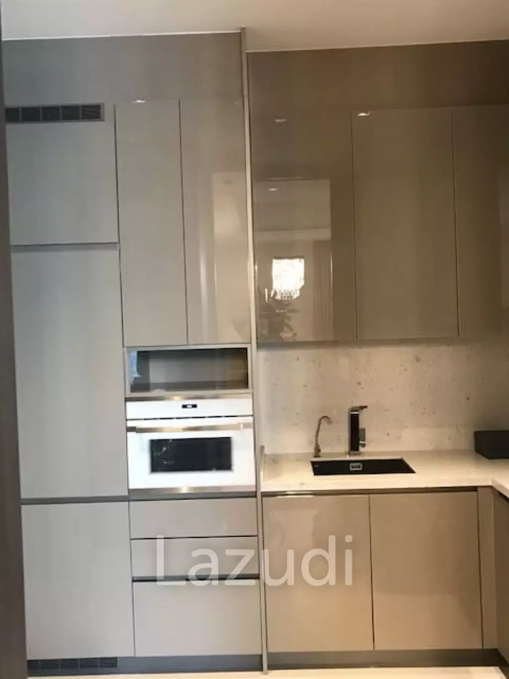 3 Bedroom 4 Bathroom 152 Sq.m The Diplomat 39