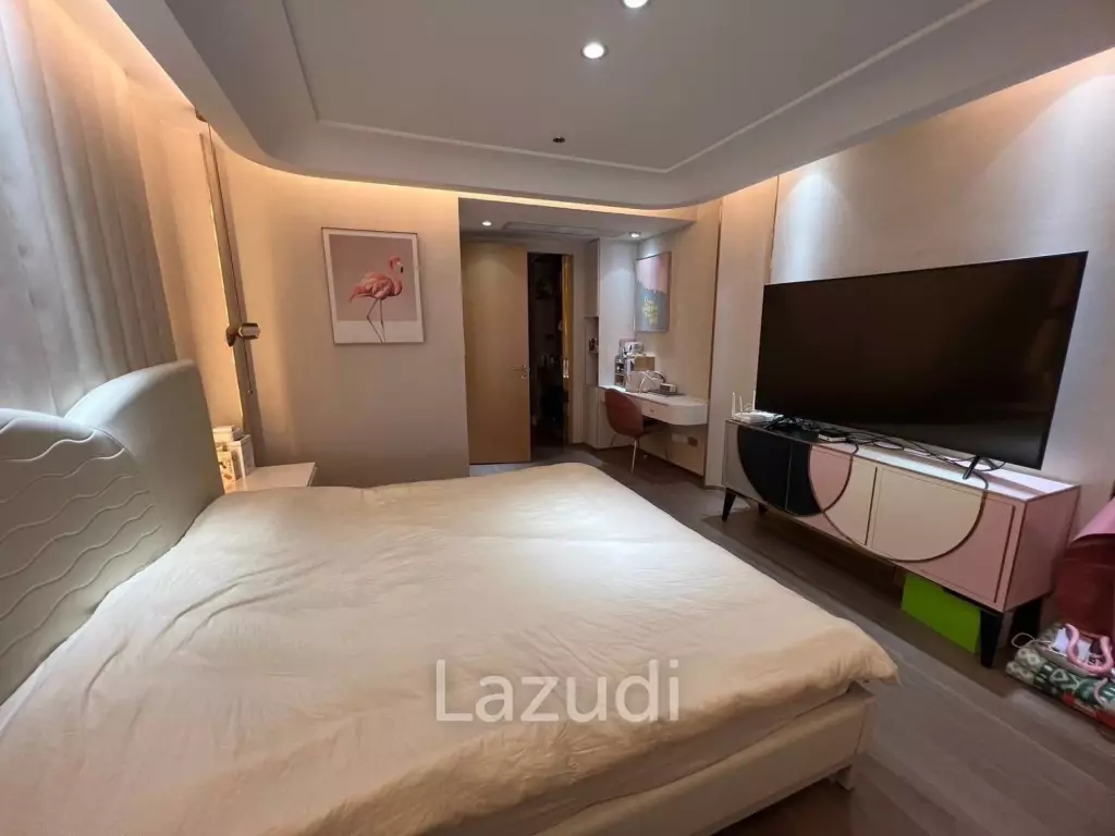 3 Bed 5 Bath 371 SQ.M Le Raffine Sukhumvit 24