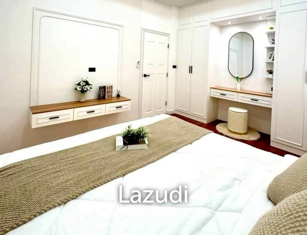 4 Beds 6 Baths 219.54 SQ.M. Pattaya Park Hill