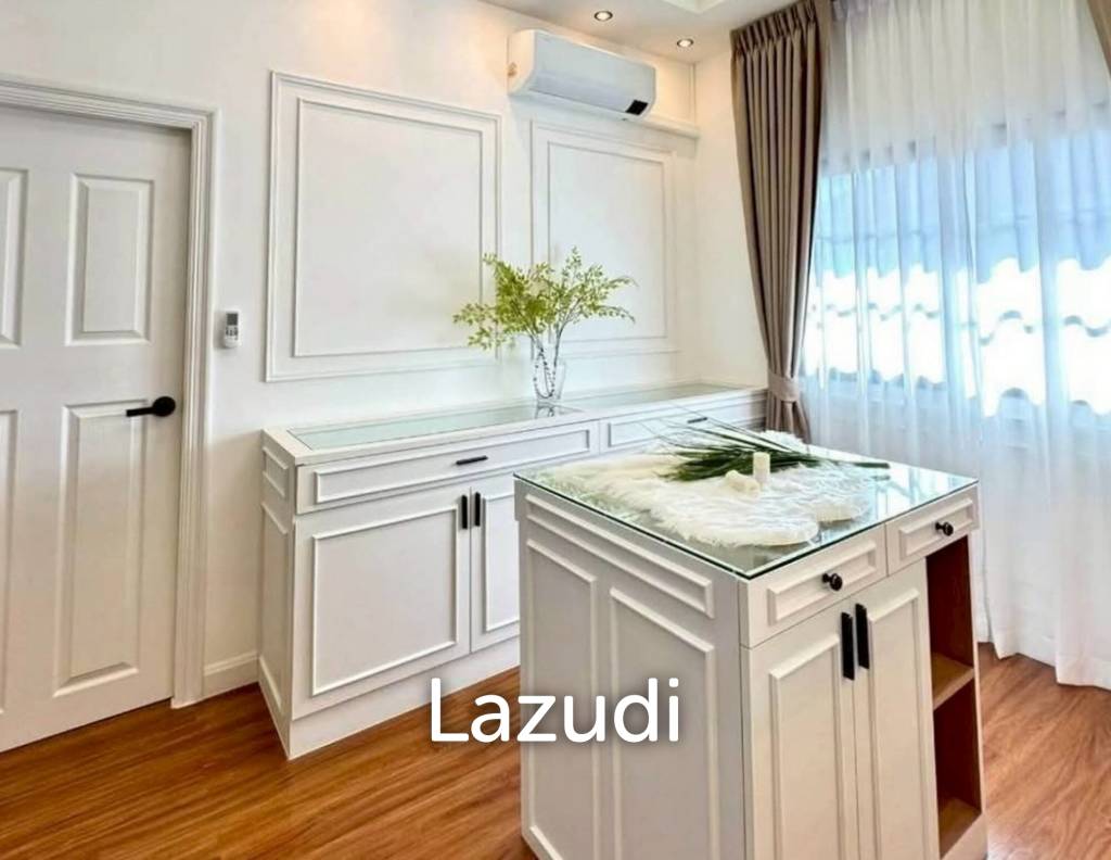 4 Beds 6 Baths 219.54 SQ.M. Pattaya Park Hill