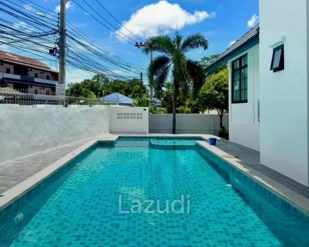 4 Beds 6 Baths 219.54 SQ.M. Pattaya Park Hill
