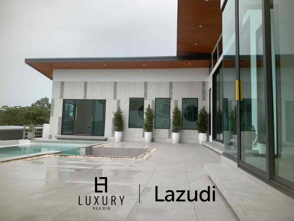 Luxury Mountain-View Villa for Sale , just off Soi 112