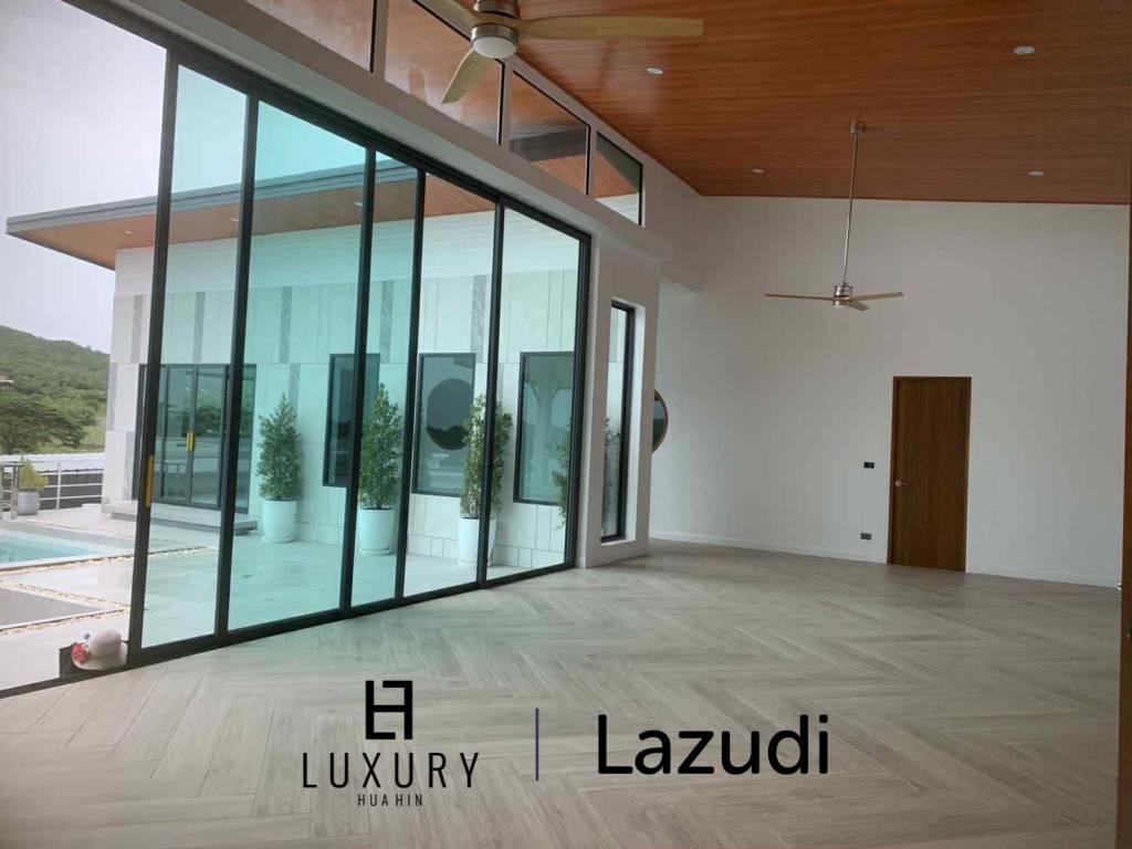 Luxury Mountain-View Villa for Sale , just off Soi 112