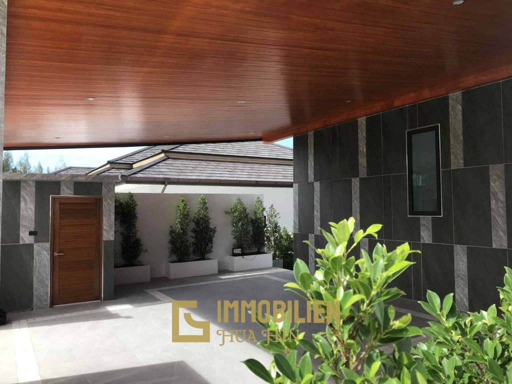 9 x 4 Infinity-Pool mit Sichtglas / Bergblick / Große Europäische Küche