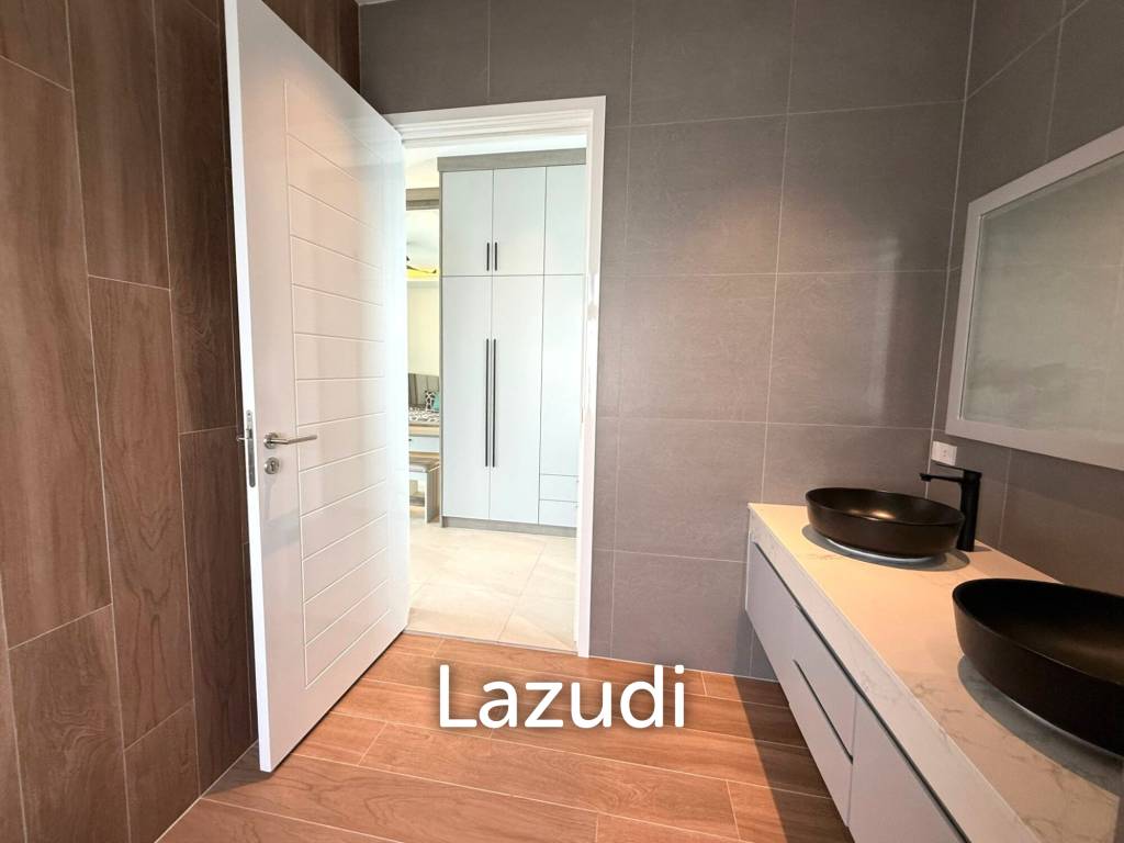 3 Bed 3 Bath 210 SQ,M Highland Villas 3