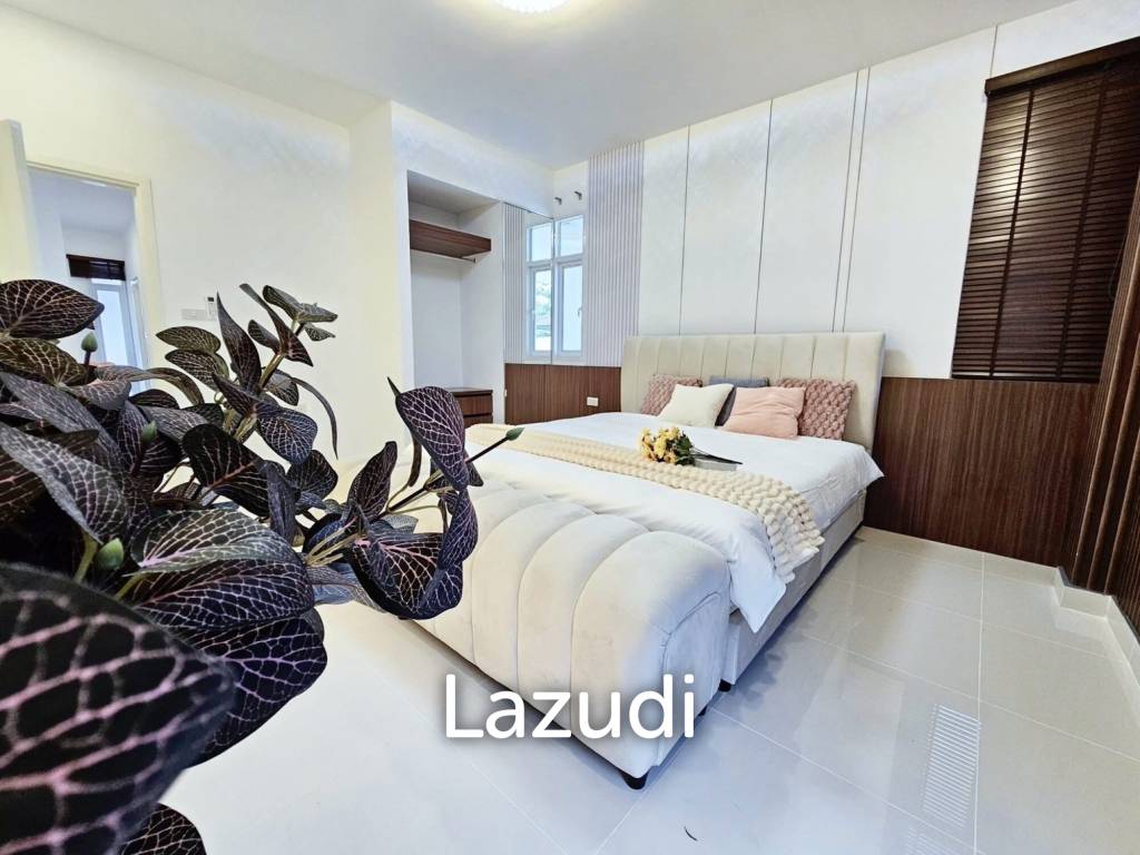 3 Beds 2 Baths 350 SQ.M. Panalee Banna Village