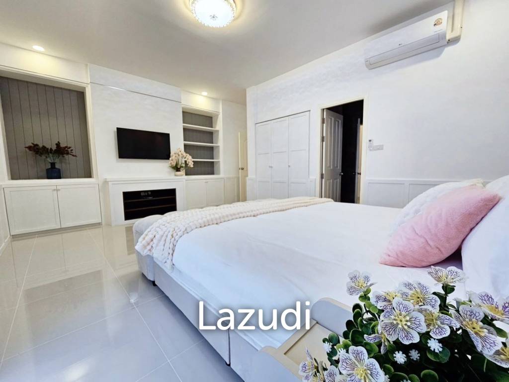 3 Beds 2 Baths 350 SQ.M. Panalee Banna Village