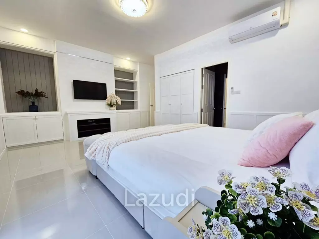 3 Beds 2 Baths 350 SQ.M. Panalee Banna Village