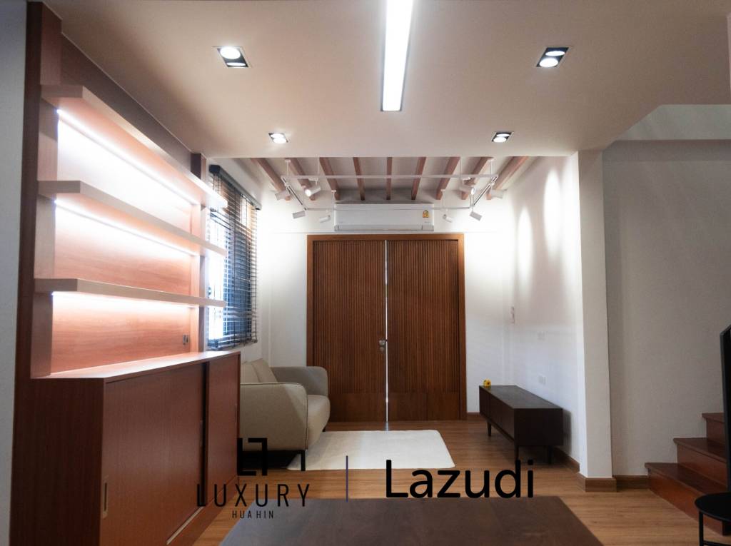 ทาวน์เฮ้าส์สองชั้นสไตล์โมเดิร์นที่หนองแค หัวหิน