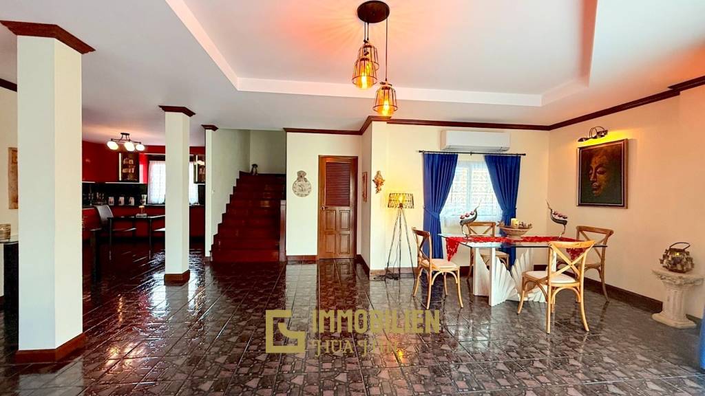 Jardin magnifiquement aménagé / Installations exclusives / Complexe avec centre de remise en forme et piscine commune