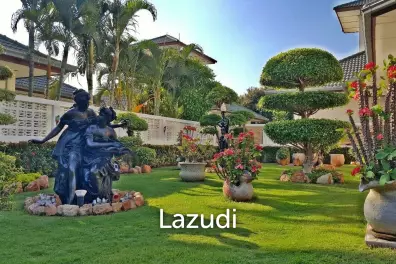 Beautifully landscaped garden / Exclusive facilities / Resort with fitness center and communal pool