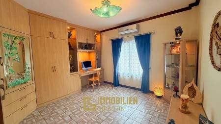 Jardin magnifiquement aménagé / Installations exclusives / Complexe avec centre de remise en forme et piscine commune